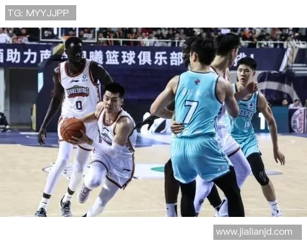 CBA青岛对阵同曦精彩直播全程回顾与赛后分析