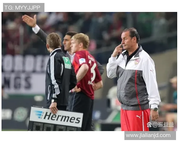 捍卫者竞赛中基多展现实力引发球迷热议与期待