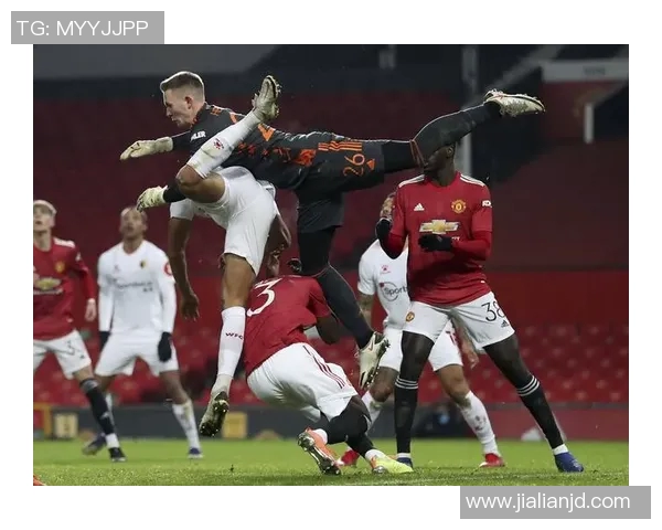 曼联迎战沃特福德足总杯激战在即球迷期待精彩对决