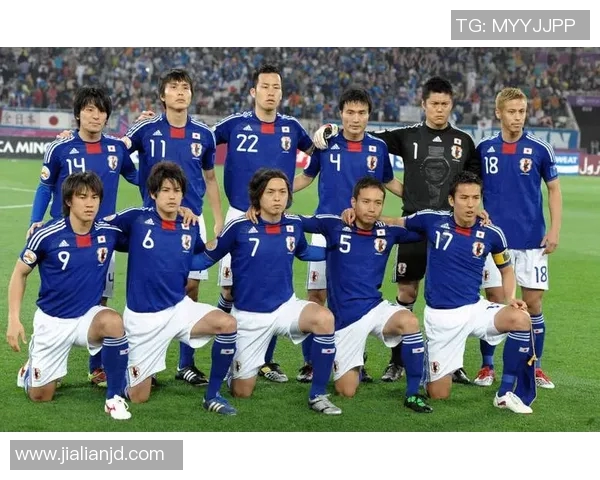 日本男足迎战哥伦比亚球队期待精彩对决展现足球魅力与实力较量