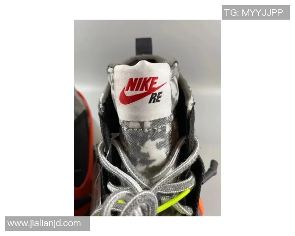 欧文新鞋发布会踩踏耐克Logo引发热议真正的艺术不应被标签束缚