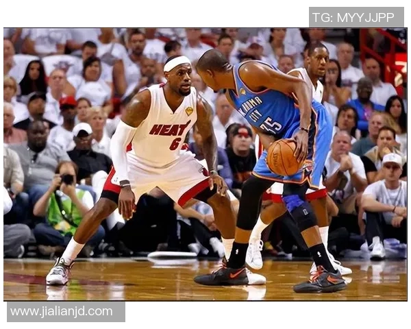 马刺对决76人激战正酣NBA赛场精彩瞬间回顾与分析 马刺对决76人激战正酣NBA赛场精彩瞬间回顾与分析