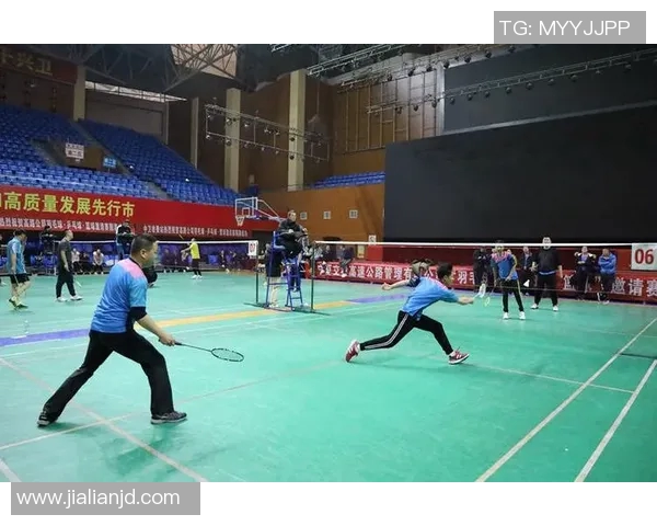 对话杨军：回顾篮球生涯的辉煌与挑战与梦想的追逐之路