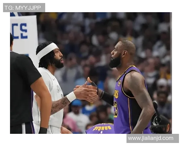 湖人对阵爵士精彩对决4月14日赛前分析与球员状态评估 湖人对阵爵士精彩对决4月14日赛前分析与球员状态评估