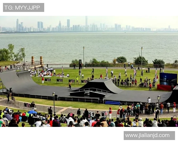 深圳极限运动队的防守策略揭秘与训练深度分析